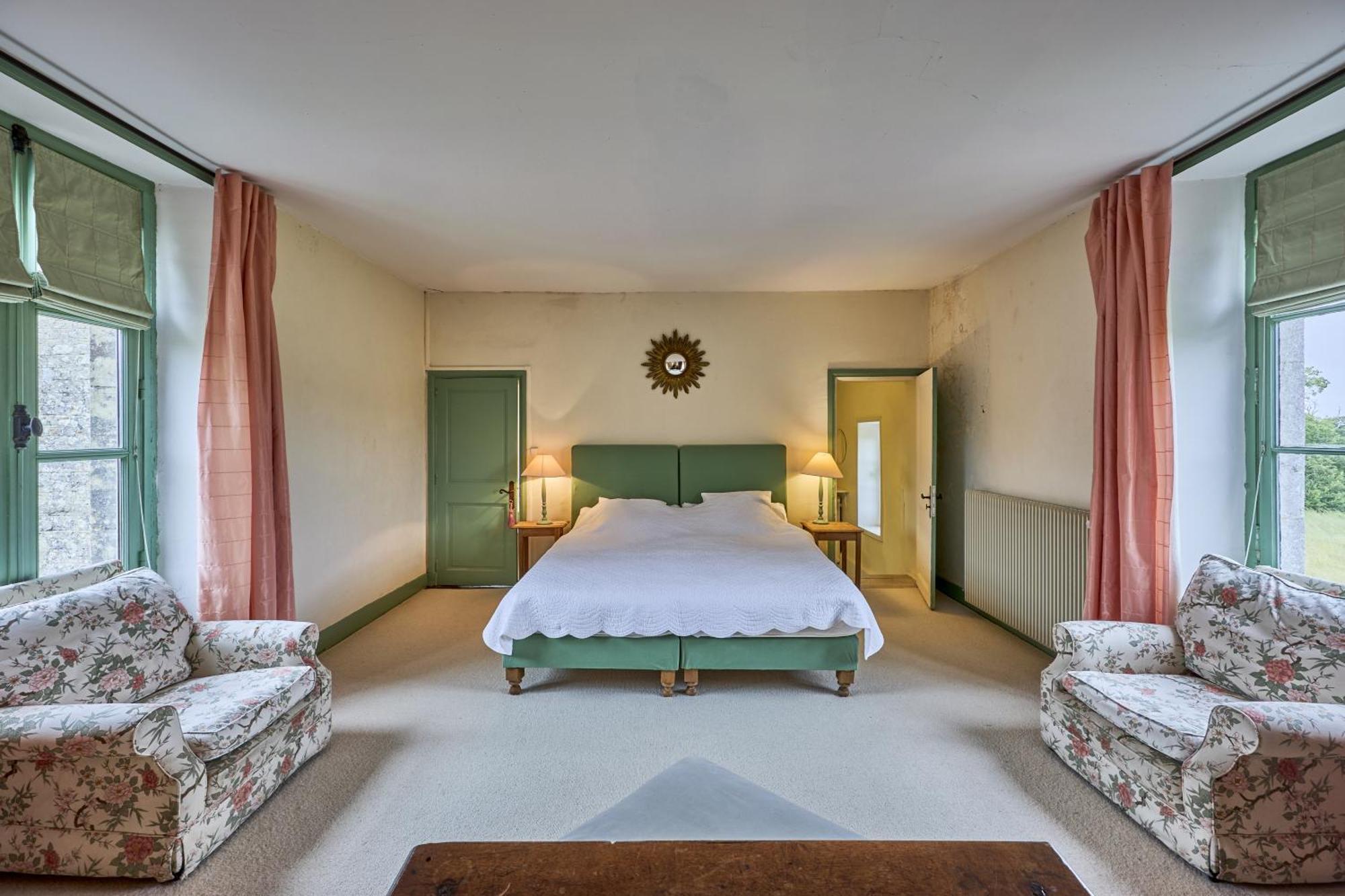 Bed and Breakfast Manoir Du Quesnay Mandeville-en-Bessin Zimmer foto