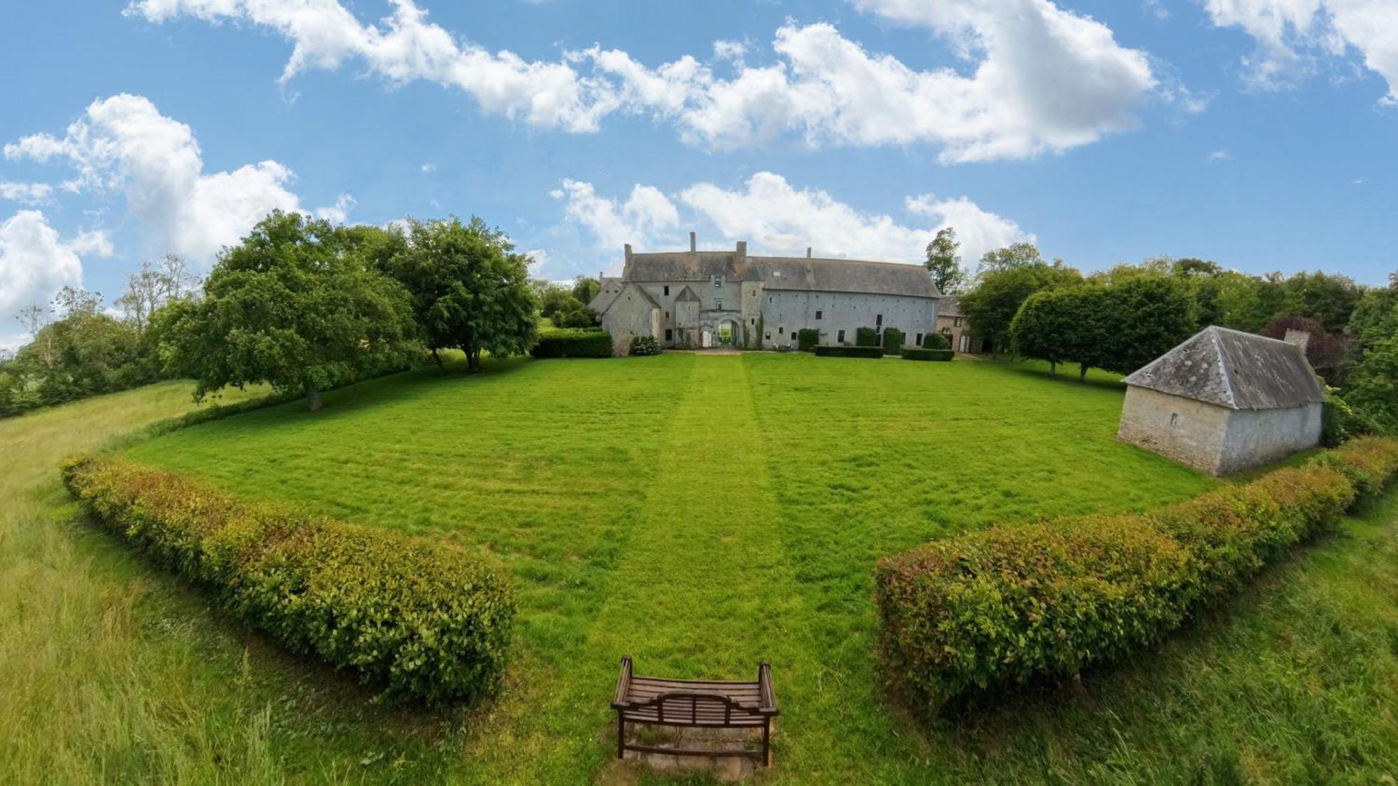 Bed and Breakfast Manoir Du Quesnay Mandeville-en-Bessin Exterior foto