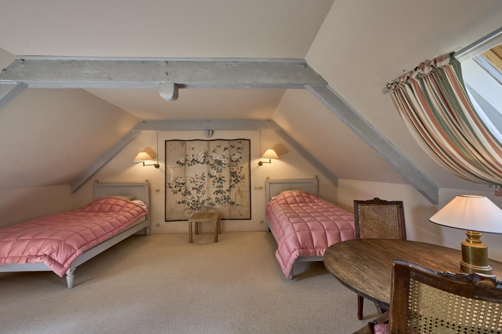 Bed and Breakfast Manoir Du Quesnay Mandeville-en-Bessin Zimmer foto